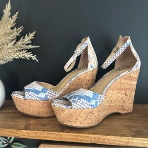 Vince Camuto Blue and Tan Snakeskin Platform Wedges